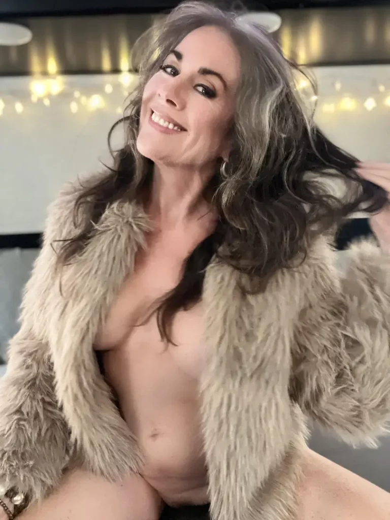 Age is Just a Number: Experience, Confidence & That *Body* Got Me Going!