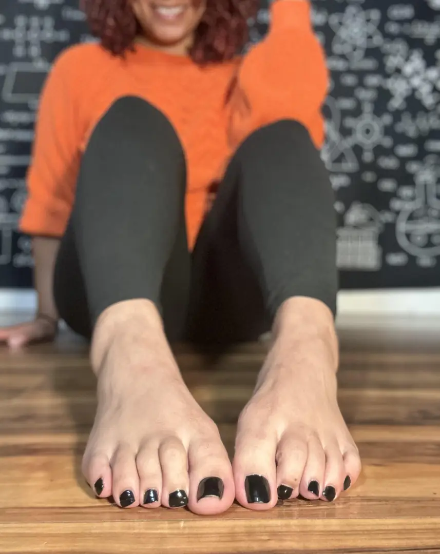 Black Toes & Wet Dreams: Wanna Taste?