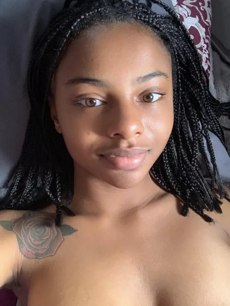 Brown Sugar Baby Shows Off Her Amazing Body & Shower Fun π₯΅π€