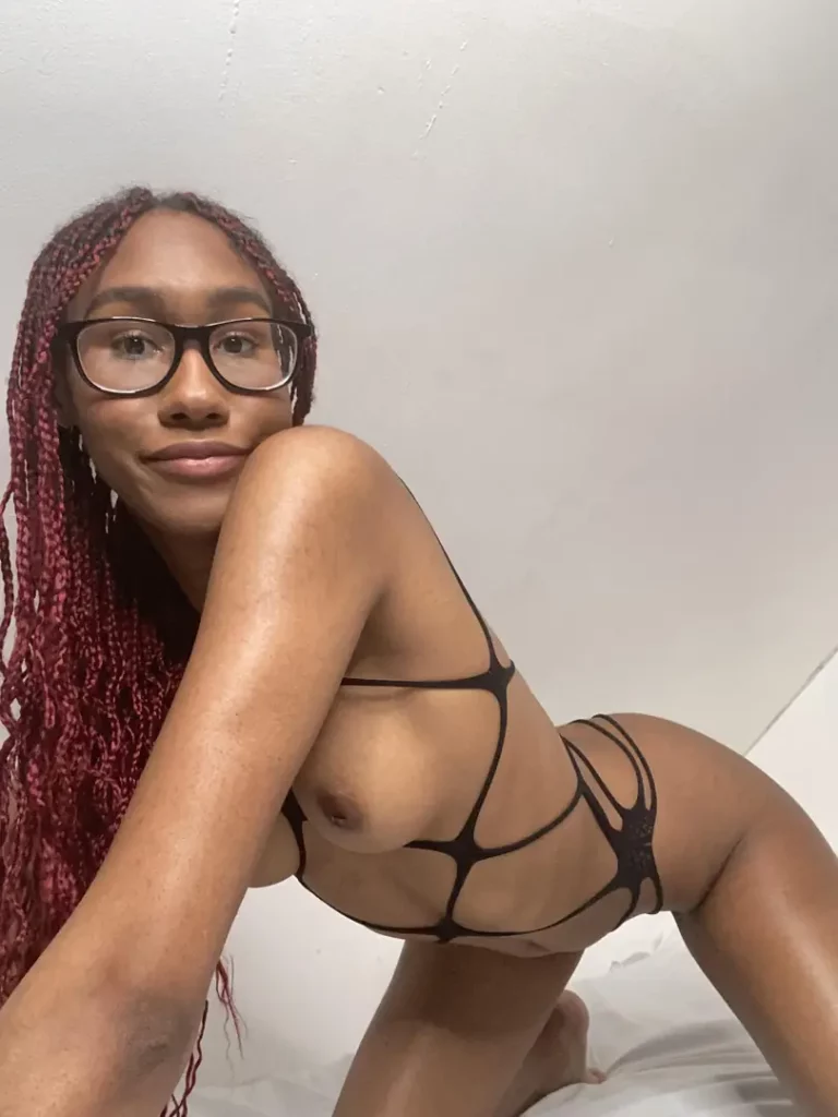 Come Play, Shake That Ass, & Get Drained!