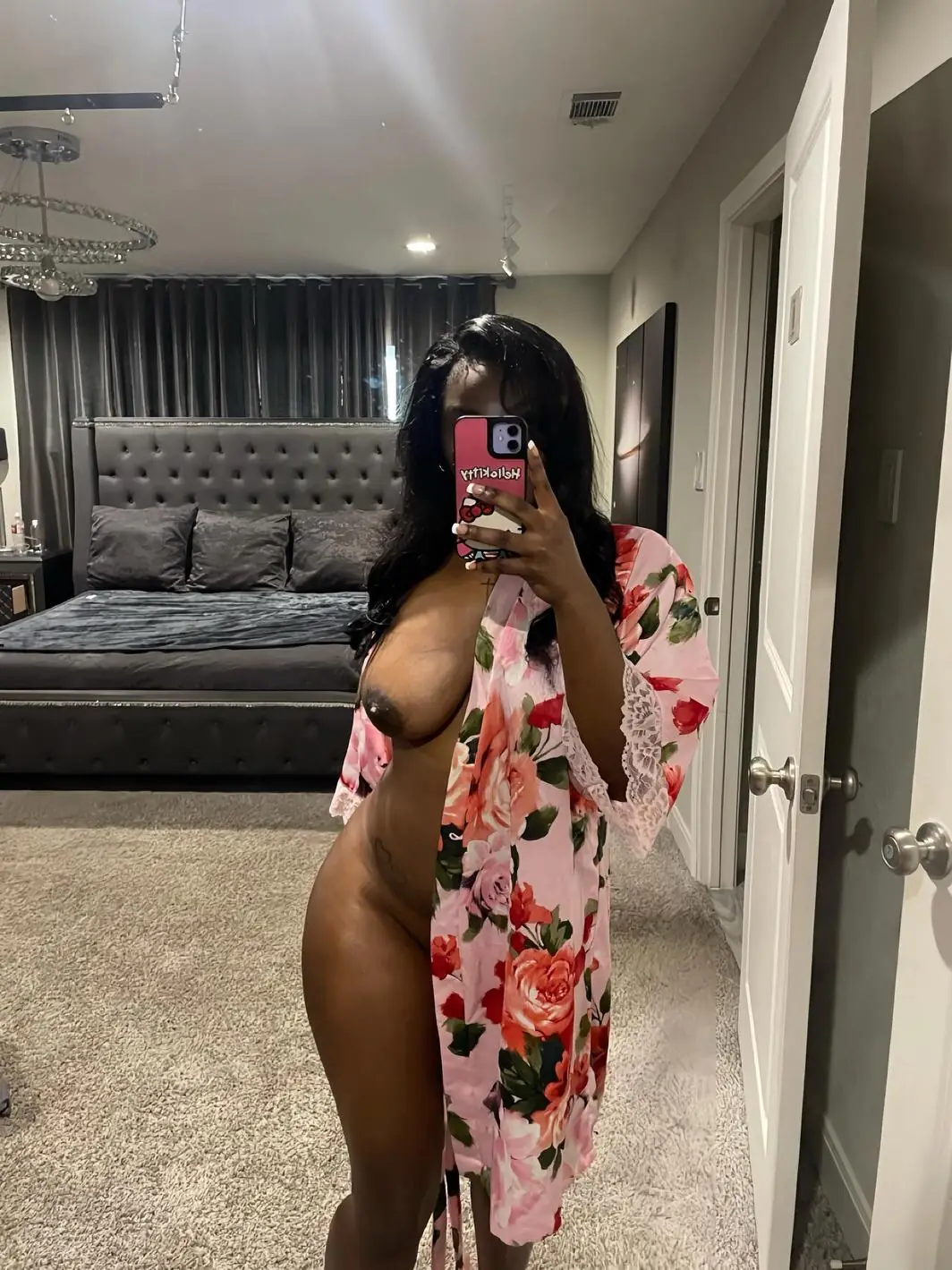 Curves That Scream: 🔥 Succulent & Scrumptious 🔥