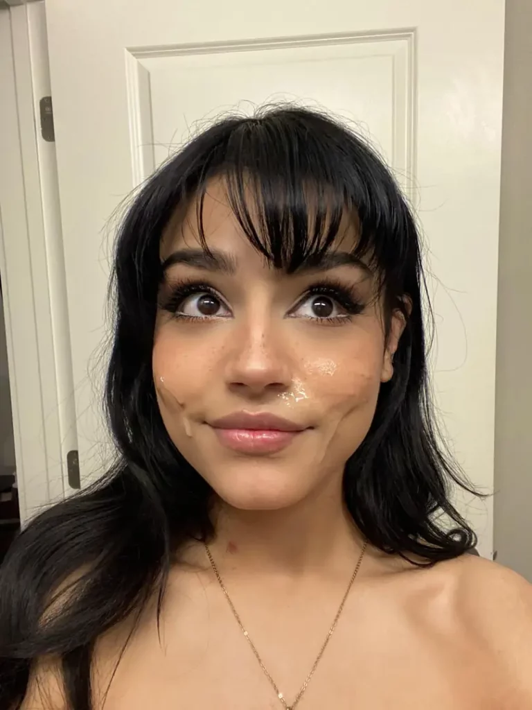 Disney Princess Jawline & Cheekbones: Cum-Kissed & Stunning