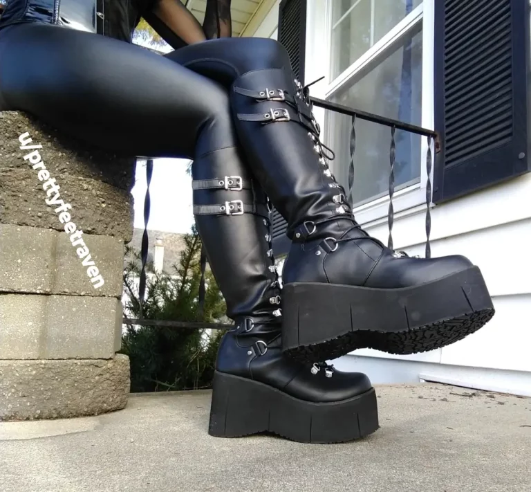 Drool-Worthy Boots That'll Make You Beg