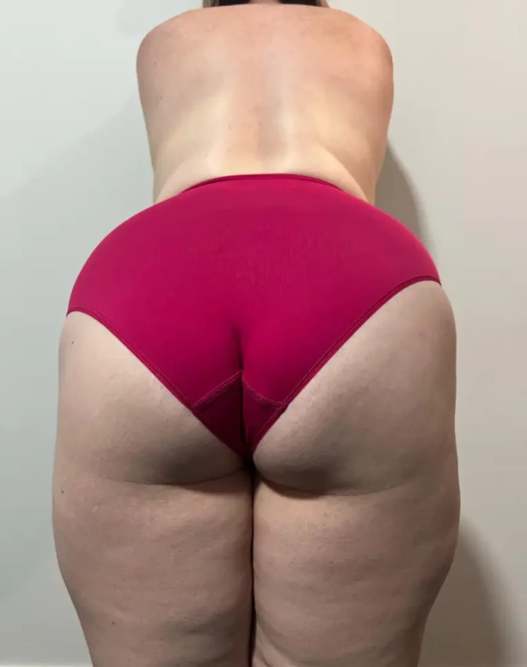God Yes, Perfect Butt: Massage Please? π₯