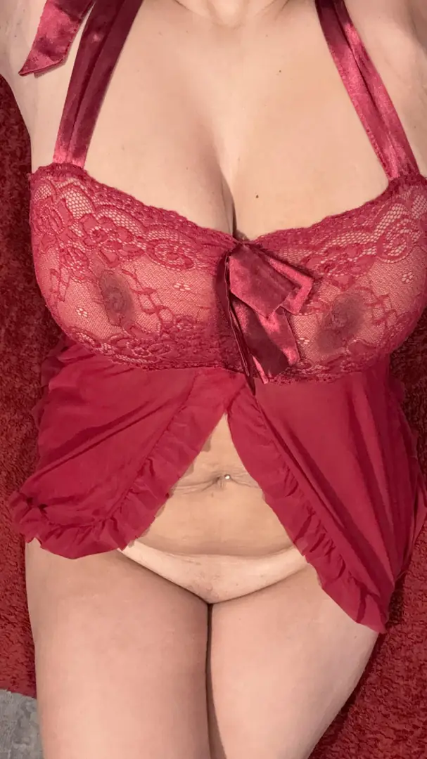Gorgeous breasts and a tight corset for a dirty little tease that will leave you hungry for more