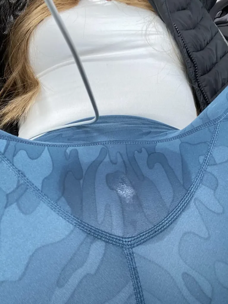 Gym Glance, Wet Panties, and My Drooling Kitty 🥵😈