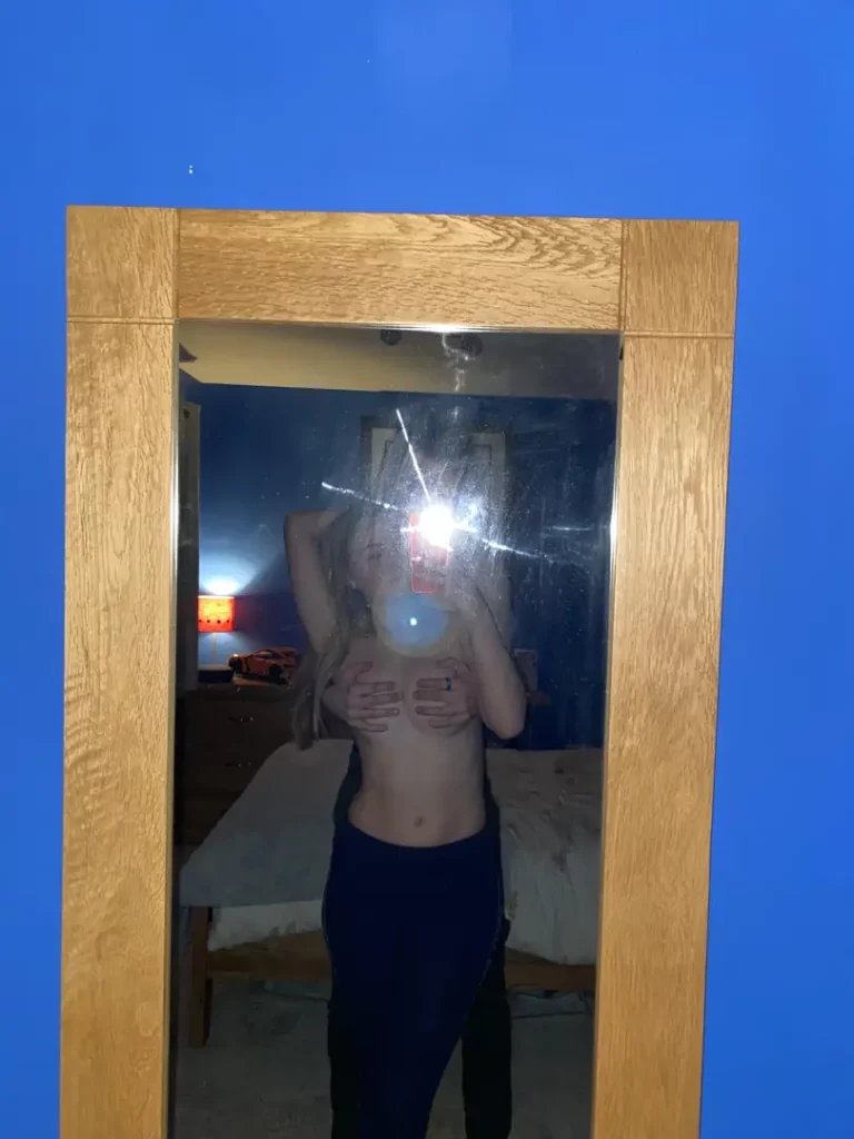 Hand Bra Heaven: He's Lucky, But You Can Still Admire! 🤤