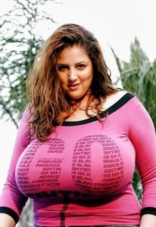 Her Body is Going Through the Roof, Damnnnnnn! Epic Areola!