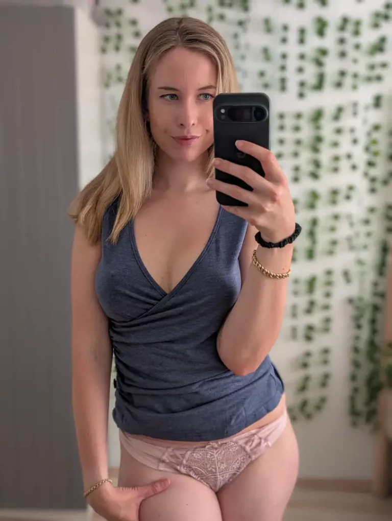 Hump Day Hottie in Crop Top & Panties: Ready for a Taste?