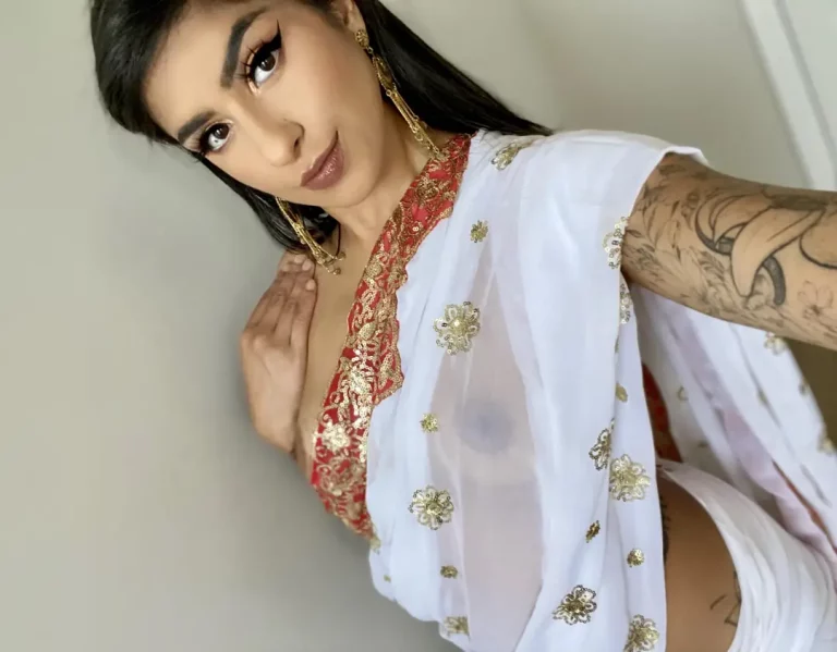 I'll Give You Indian... And More 🤤🔥