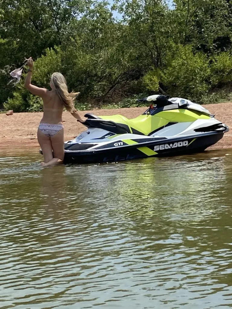 Lake Life: Piercing & Boobs - Mouthwatering Welcome Back!