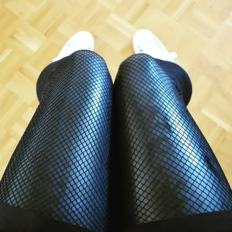 Latex, Fishnets, and You: Oh My God, THAT'S HOT!