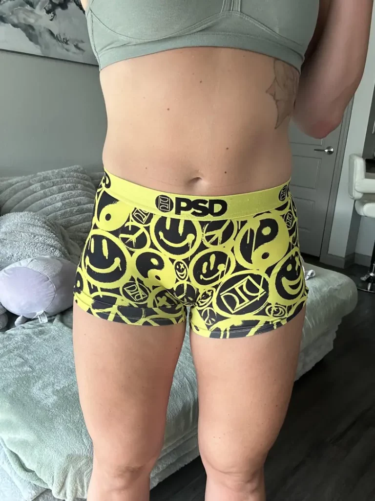 Missing My Muff, Ready for Booty Grabs 😉