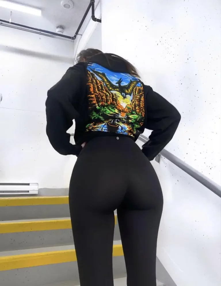 My Ass Jiggles Up These Stairs... Are You Following On Purpose To Eat It?