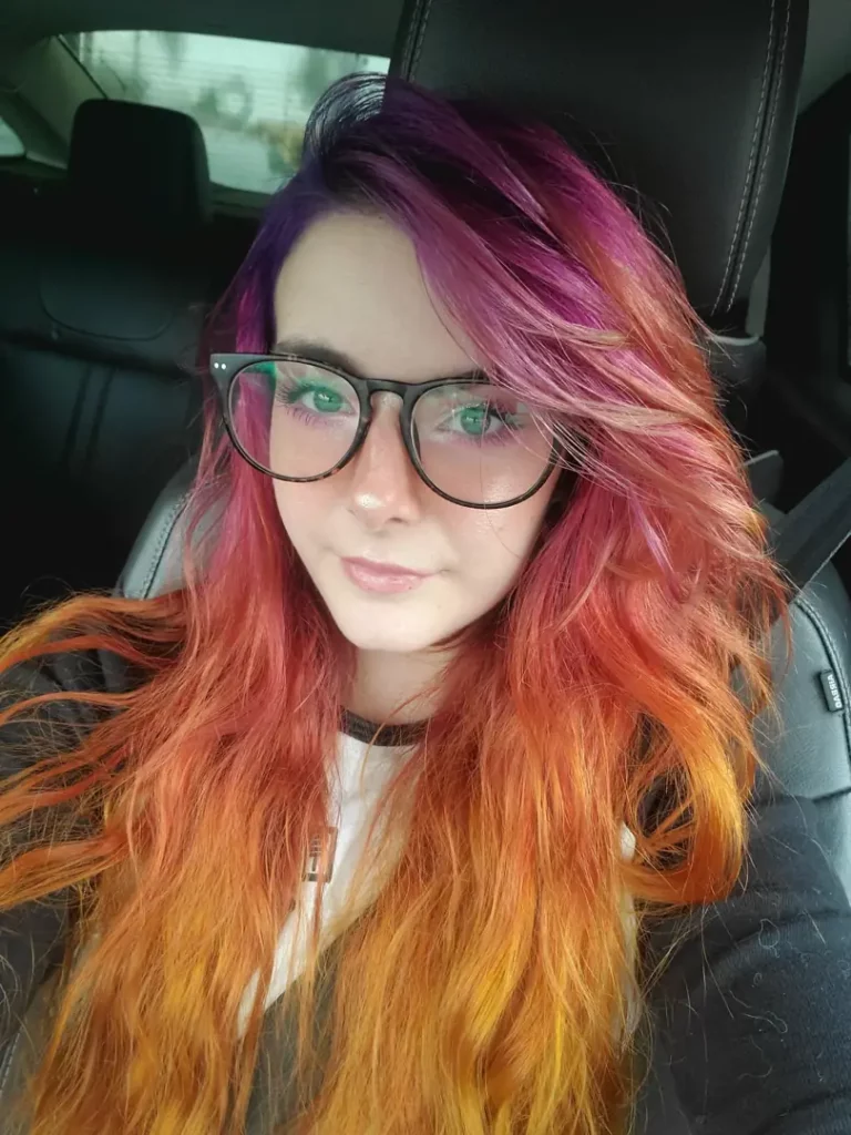 My Jazzy Hair is Begging for a New Frame. Come Get Lost in Me.