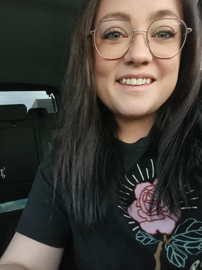 My Nerdy Babygirl Body & Stunning Smile: Your Sweetest Snack