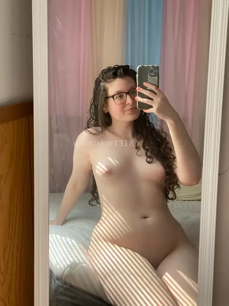 Nerdy & Naughty: Gorgeous, Sexy, and Delicious!