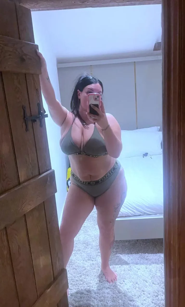 New Bikini, Who Dis? God Damn, I Look Good!