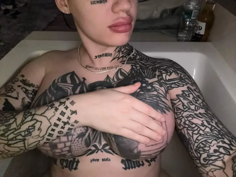 Perfection Unveiled: Stubble, Boobs, and a Taste of Heaven! 🤤🥵