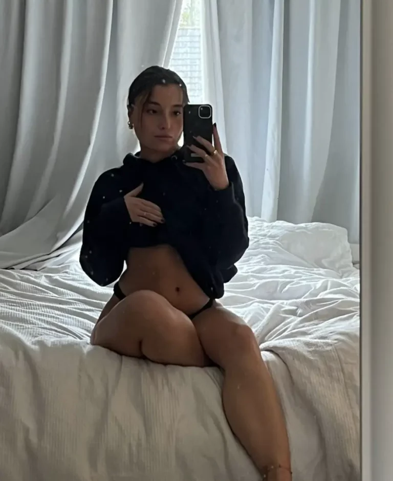 Ready for My Pull? DM Me, You'll Love It! 🔥😈