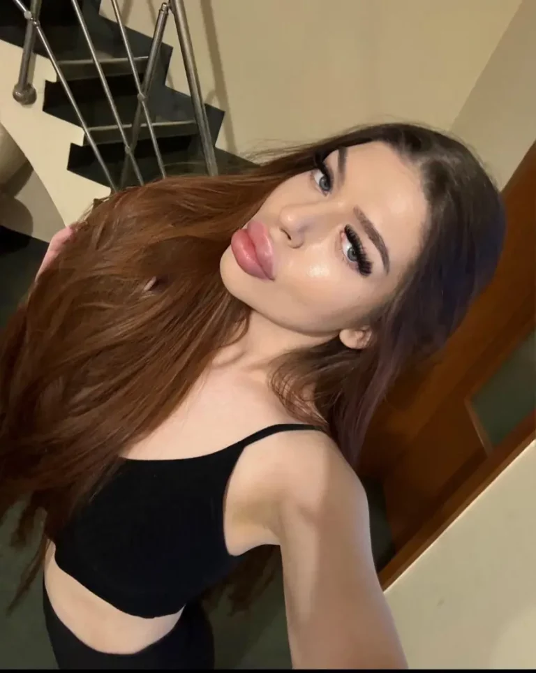 Real Lips, Real Fire 🔥 Wanna Play?