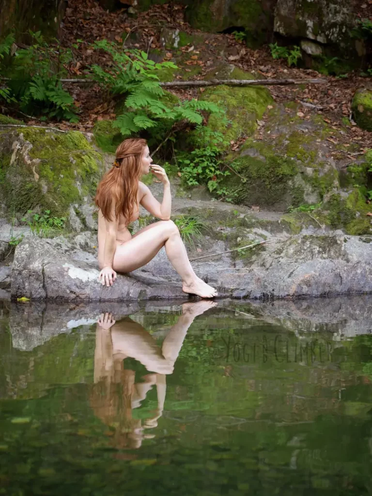 Redhead's Emerald Gaze: Dirty Feet & Public Tease? Come Play!