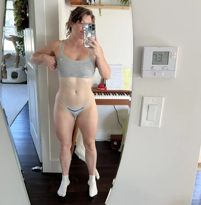 Stacked & Sexy: My Legs & You 😈