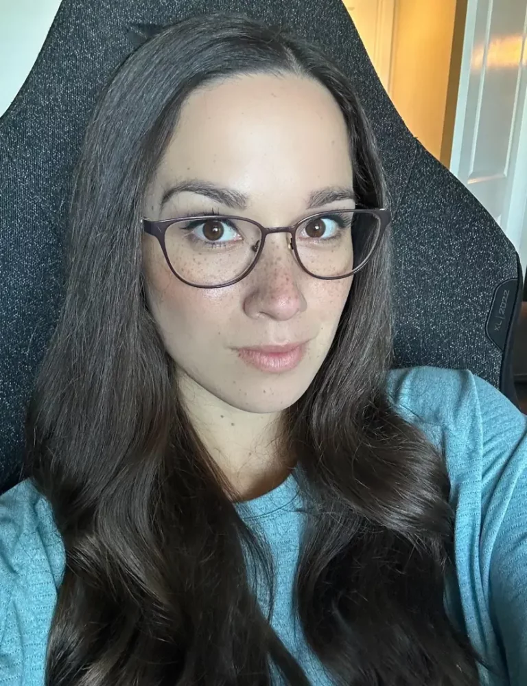 Sunrise & You: Feeling Sexy in the Morning Light 😉