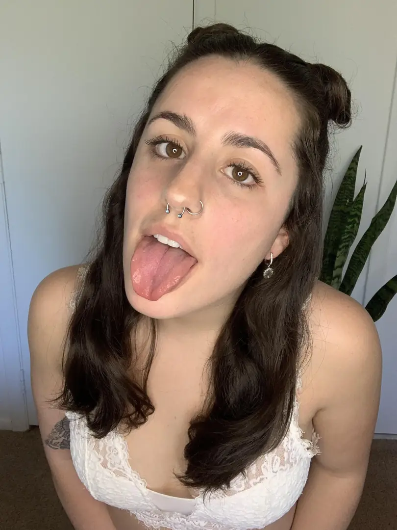Swallow a big load of cock and make me work for it