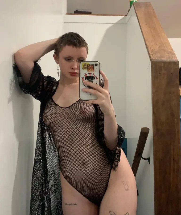 Sweet Lips, Perfect Body, Bad Witch Vibes: Come Taste This