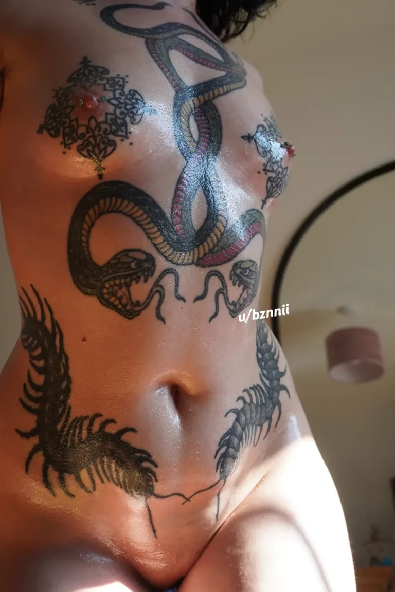 Tatted Tease: Come Get Lost In My Artwork