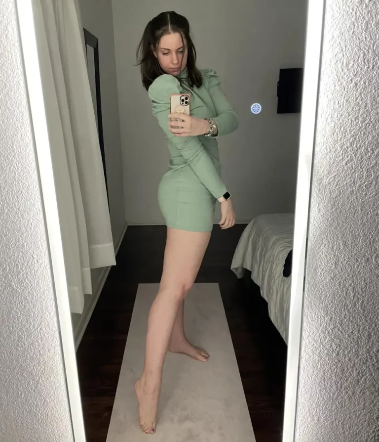 That Ass & Those Legs: This Dress Barely Holds Back!