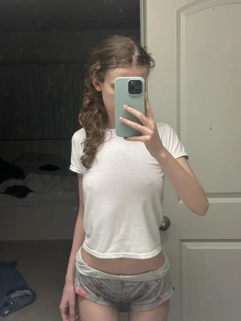 Tiny & Perfect: My Best Assets On Display ;)