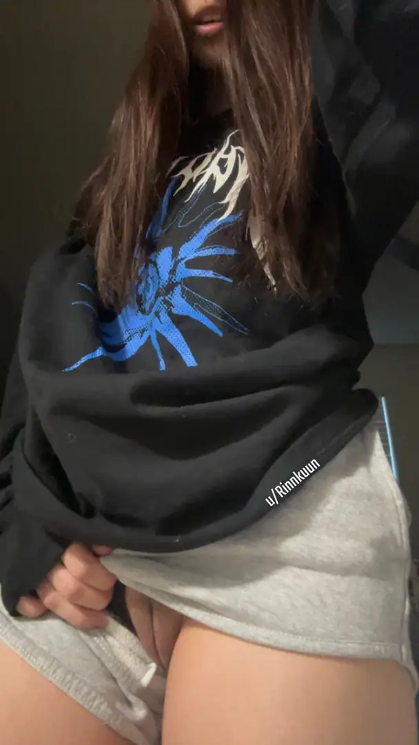 Wanna Eat This Hot Pussy All Night Long, Babe?