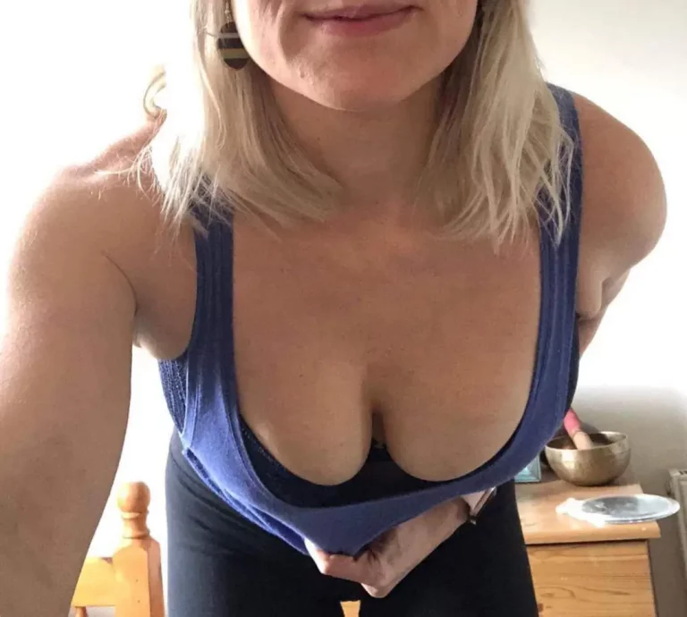 Wanna see what I'm packing? 😉 Come get a good look!